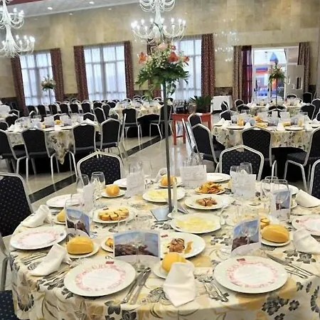 Hotell Acosta Ciudad De La Musica 3*