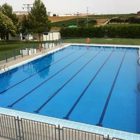 Acosta Ciudad De La Musica 3*