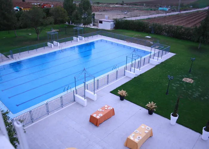 Acosta Ciudad De La Musica 3*